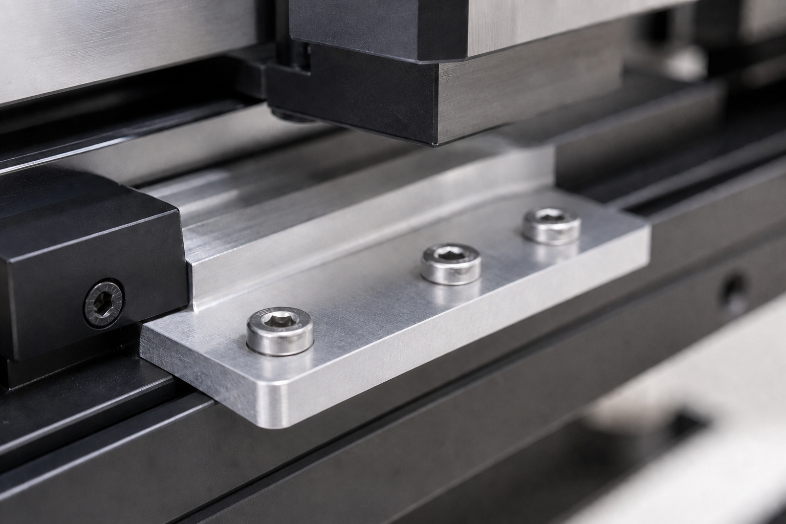 DIN 7984 low head socket screw installed in compact industrial machinery